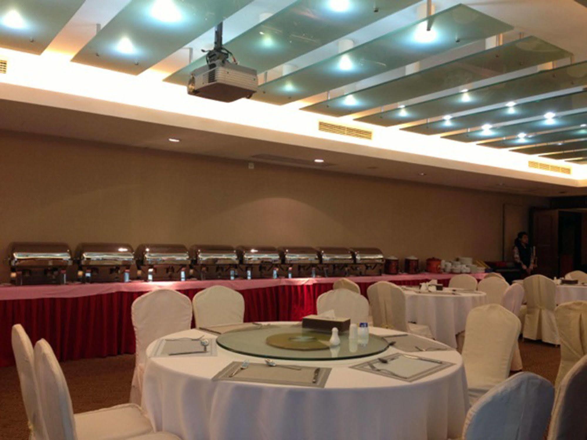 New Times Hotel Shenzhen Railway Station Dış mekan fotoğraf