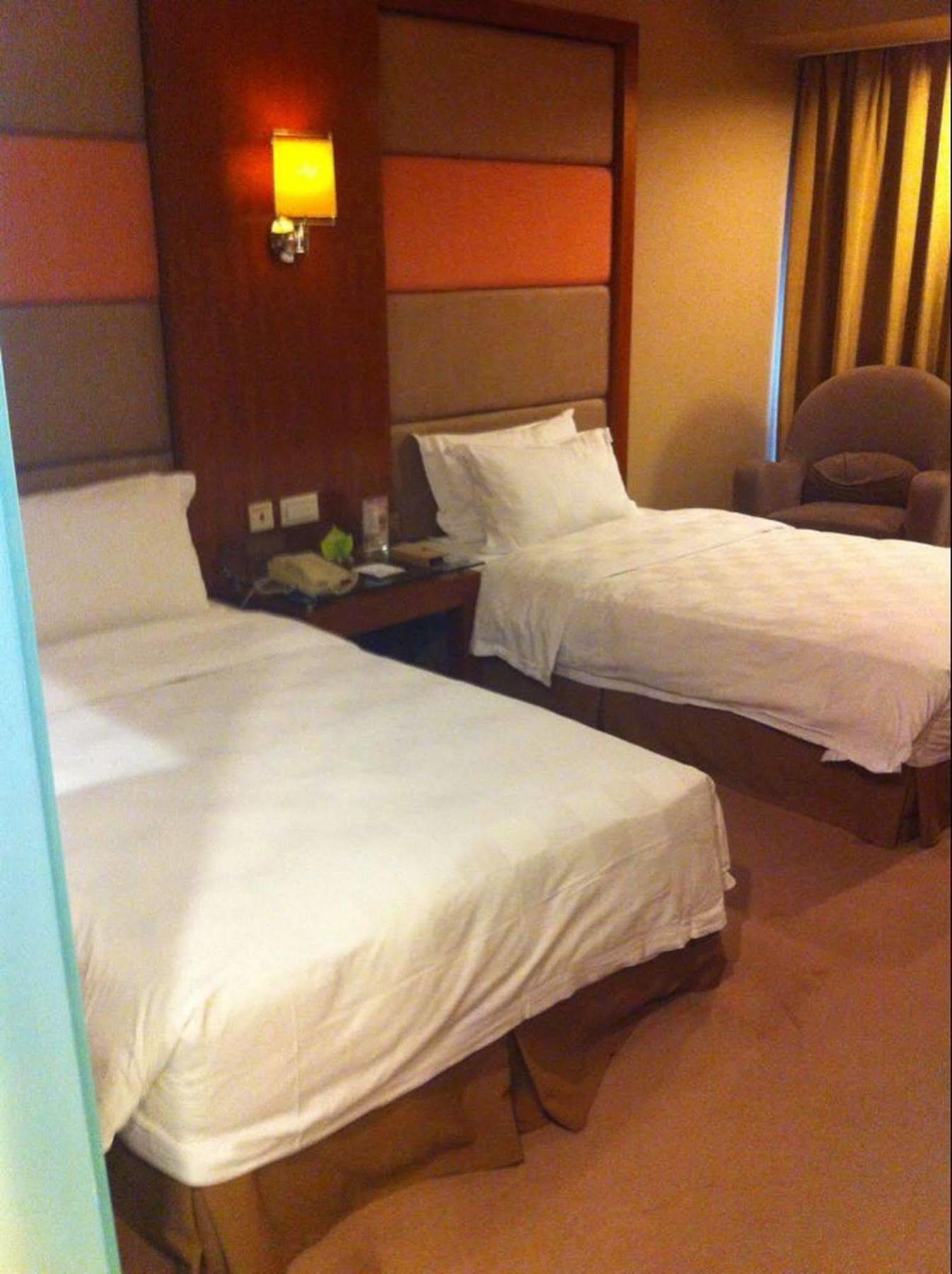 New Times Hotel Shenzhen Railway Station Dış mekan fotoğraf